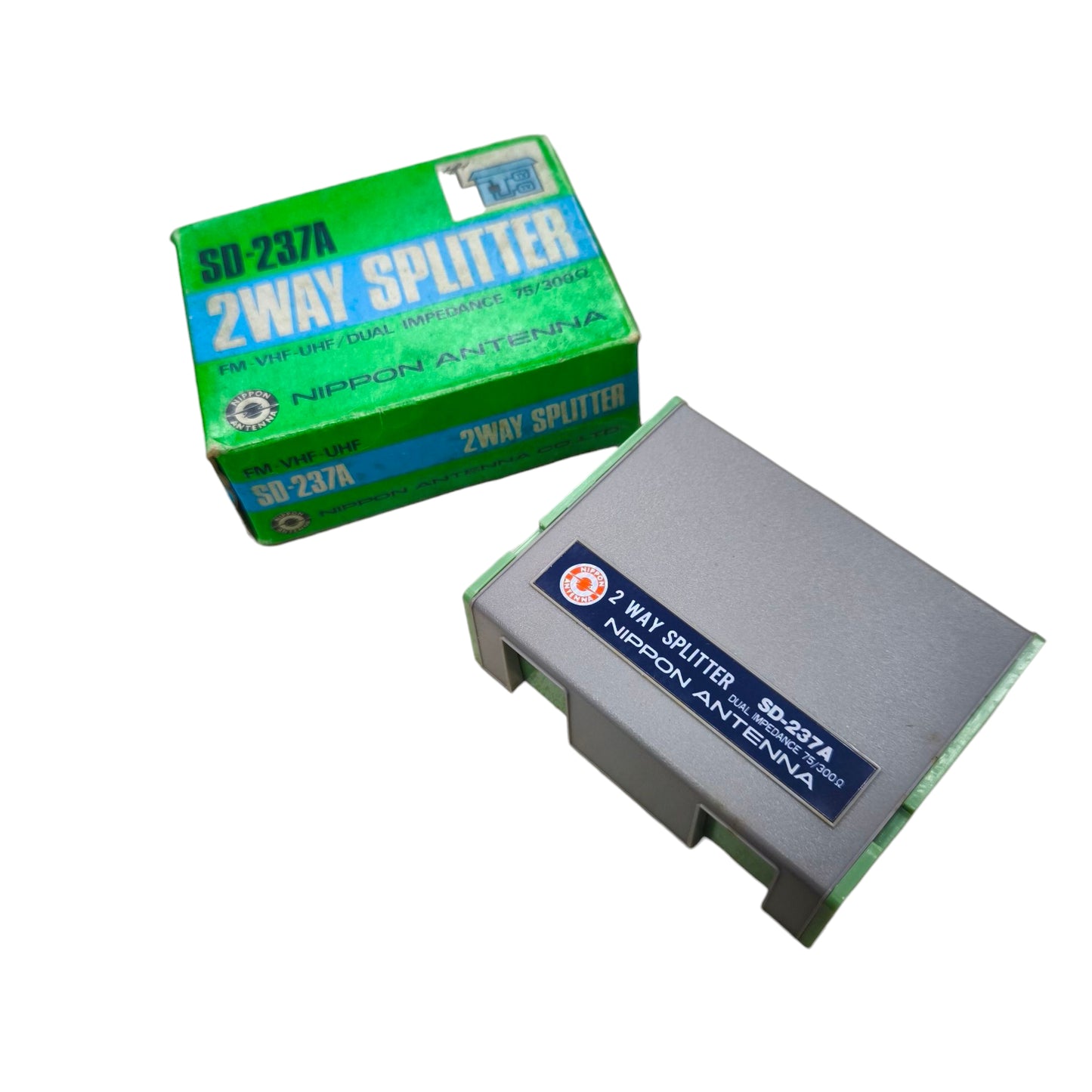 Nippon Antenna 2 Way Splitter for Flat Antenna SD-237A Dual Impedance 75/300 ohms