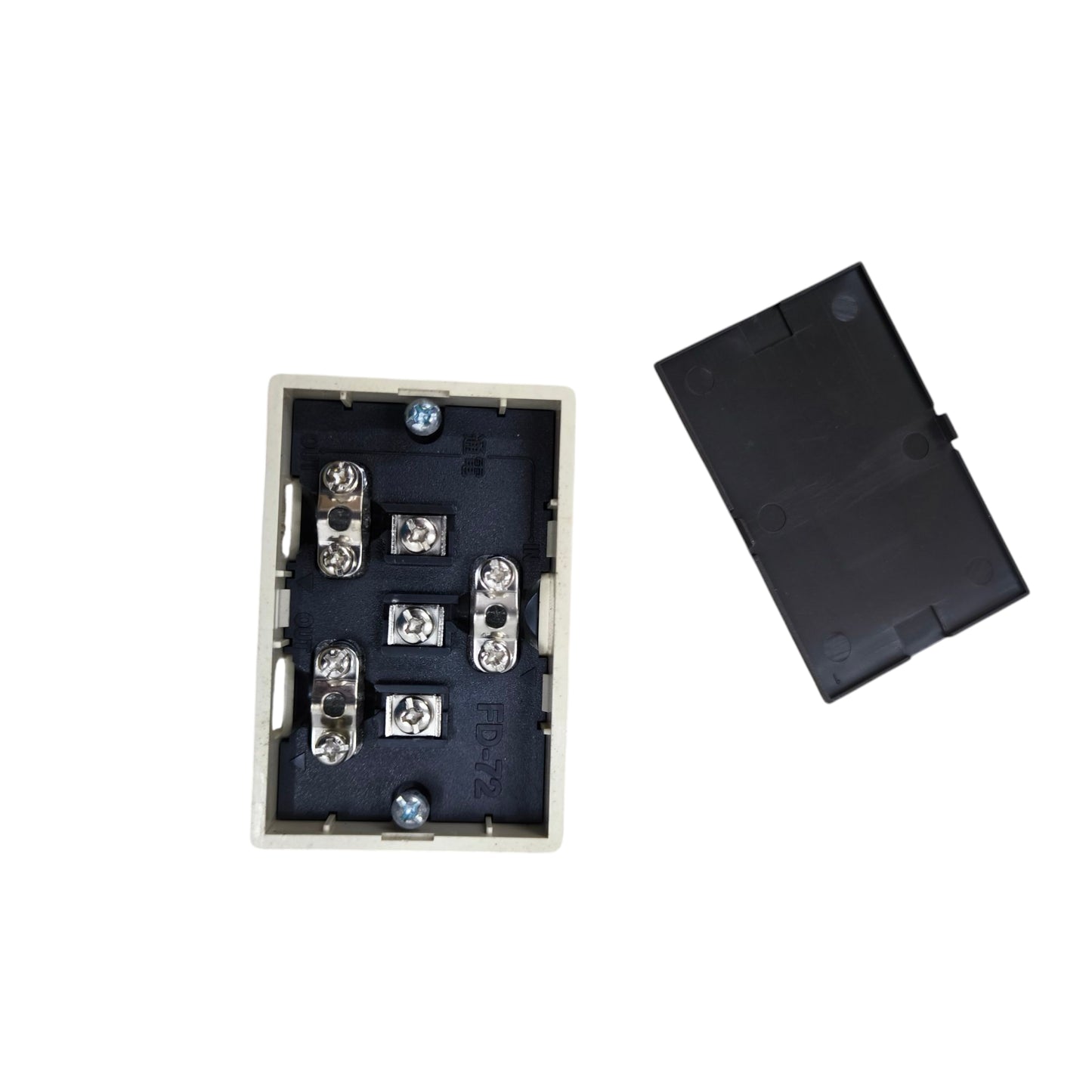 DX 2 Way Splitter for Coaxial Type CATV ED-772SL