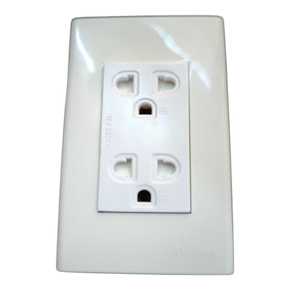 Omni Duplex Universal Outlet with Ground  and Plate Cover 16A 250V WWP-113+WWG-402