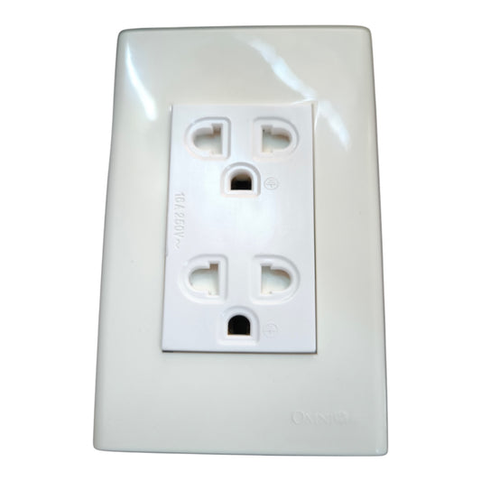 Omni Duplex Universal Outlet with Ground  and Plate Cover 16A 250V WWP-113+WWG-402