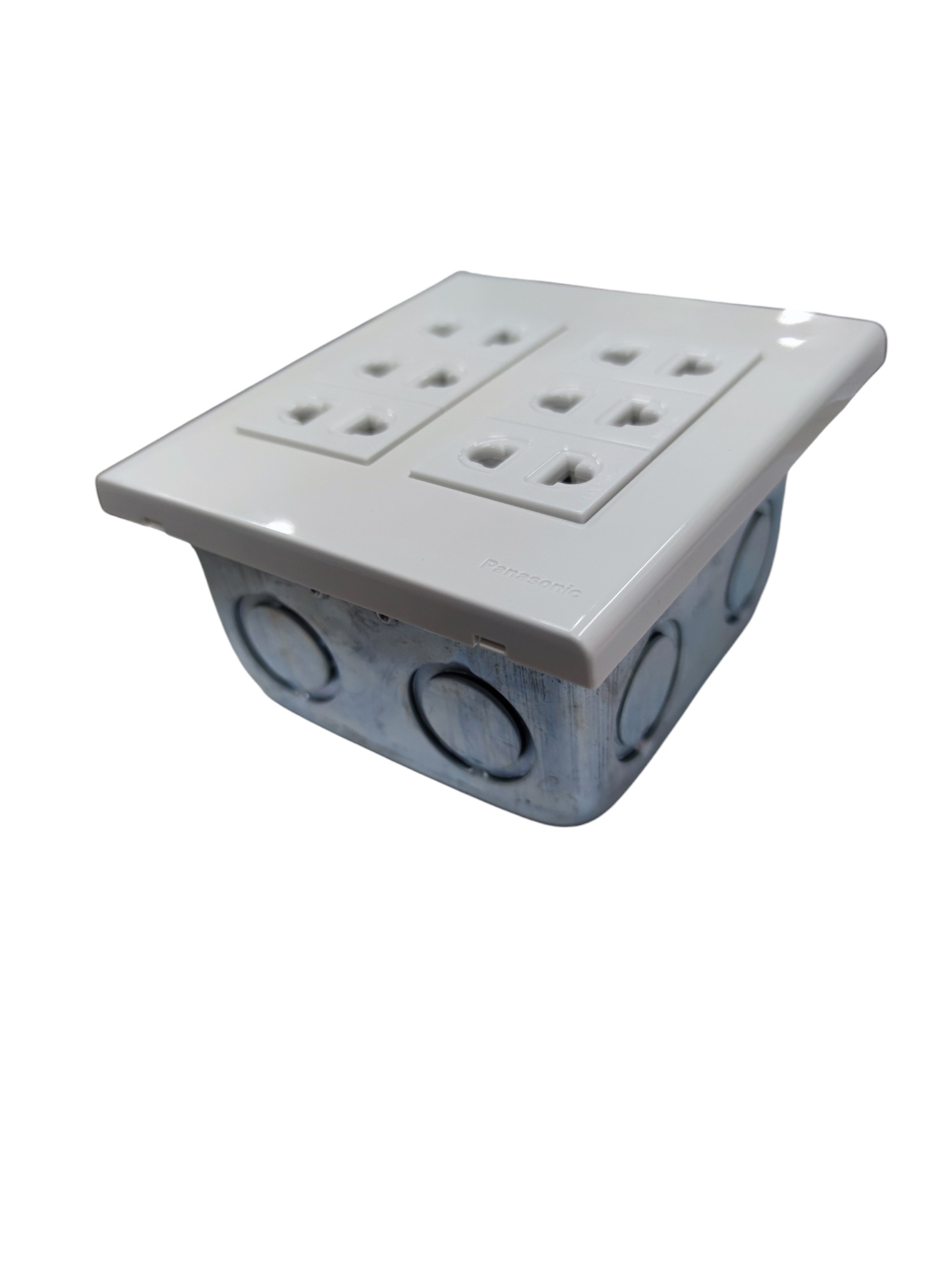 Panasonic 6 Gang Universal Outlet with Utility WEG6806+(6XWEG10919-5)+Utility