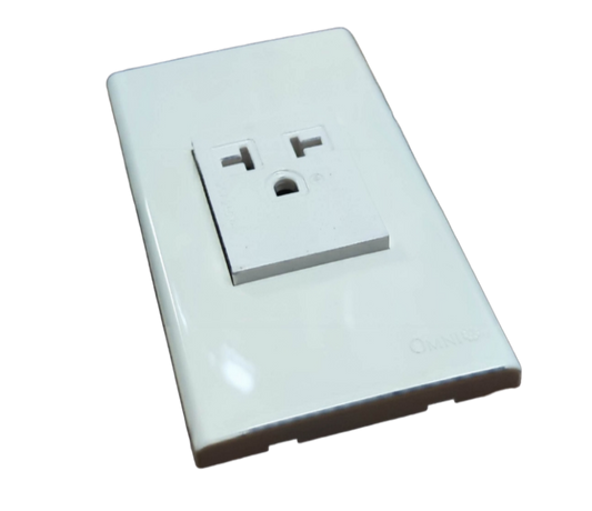 Omni 20A aircon outlet with plate designed for efficient air conditioning power supply