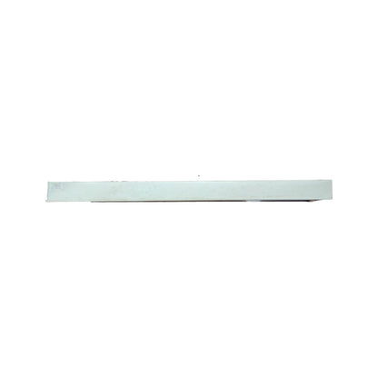 Focus 2x20W fluorescent light fixture in sleek white design for effective lighting installation