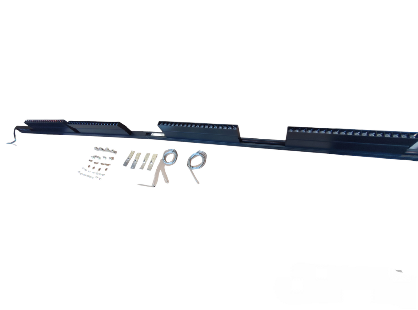 ILLUMIQ TERRA Magnetic Track Light 2 Meters 26mm with 4pcs 18W LED Foldable Grille Track Light 220V Warm White 3000K