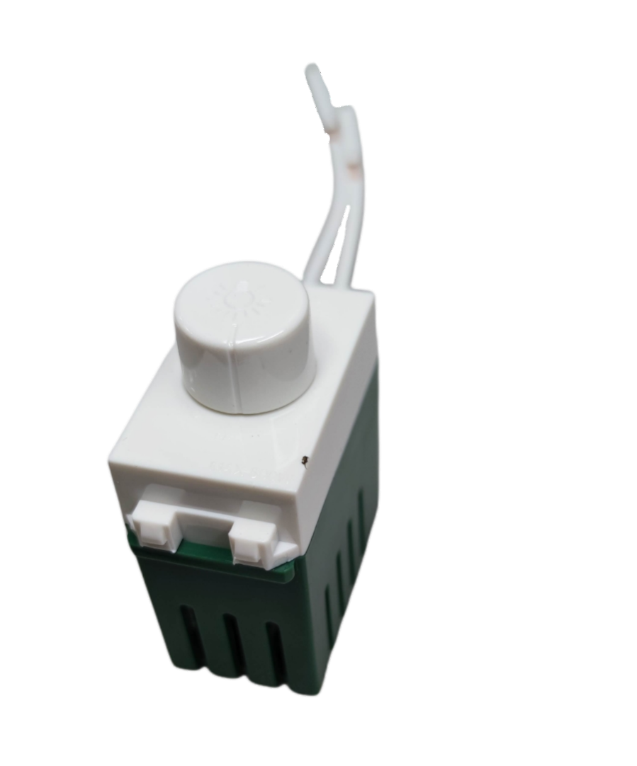 Omni 500W Dimmer Switch WDM-502 for controlling light brightness with a sleek design