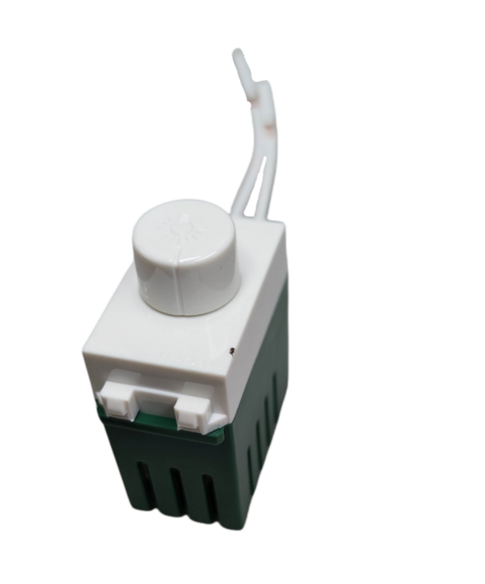 Omni 500W Dimmer Switch WDM-502 for controlling light brightness with a sleek design