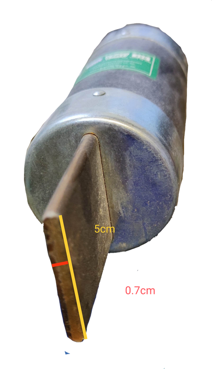 Eagle 600A Non- Renewable Fuse 600V electrical component with detailed metal terminal measurements