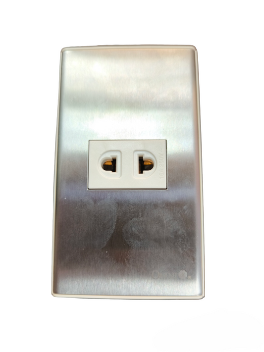 Omni 1 Gang Universal Outlet 15A 250V with Stainless Plate Cover WWP-110S+WWU-200