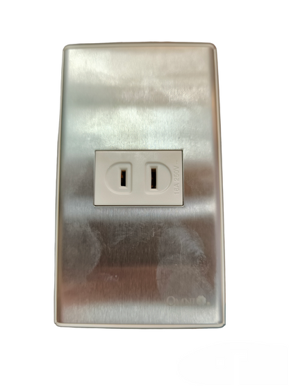 Omni 1 Gang Flat Pin Outlet 15A 250V with Stainless Plate Cover  WWP-110S+WWR-200