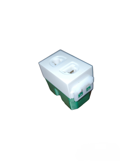 Omni Universal Outlet 16A 250V Wide Series WWU-200