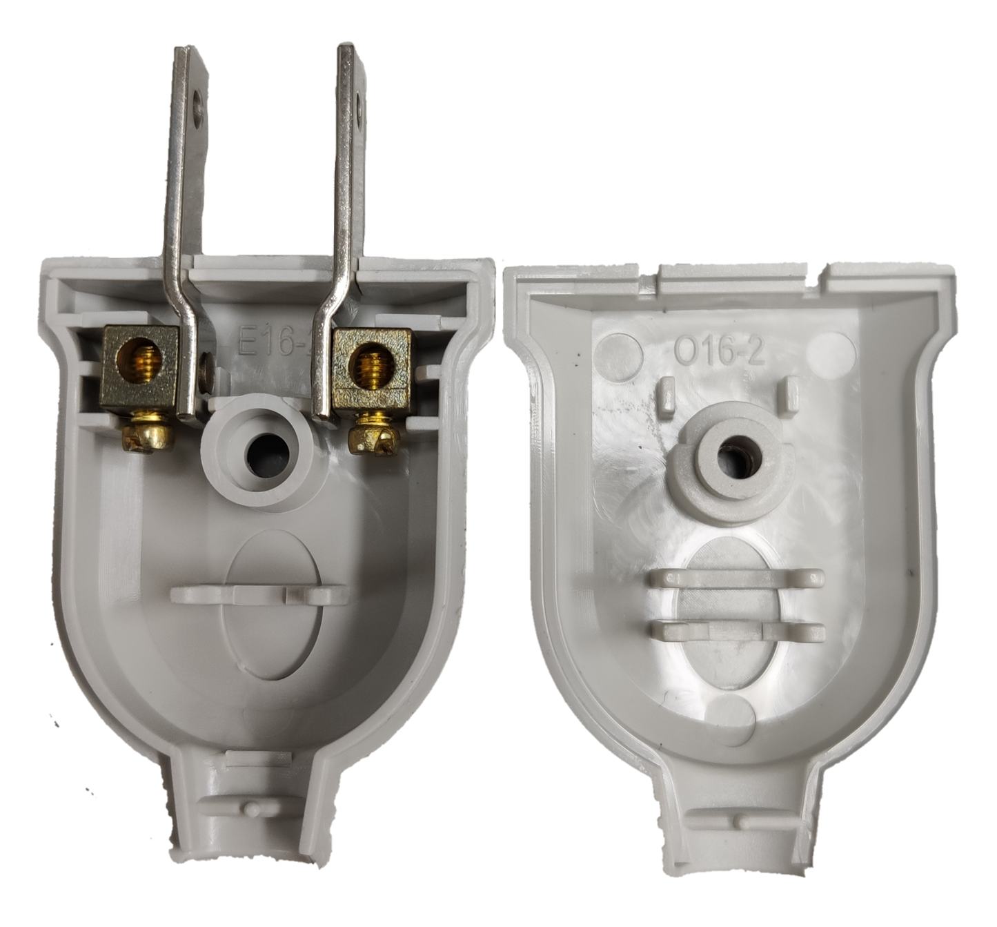 Omni Flat Pin Plug 10A 250V