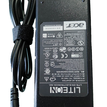 ACER laptop adaptor 19V DC for Acer black rectangular power brick with right angle barrel plug and cable