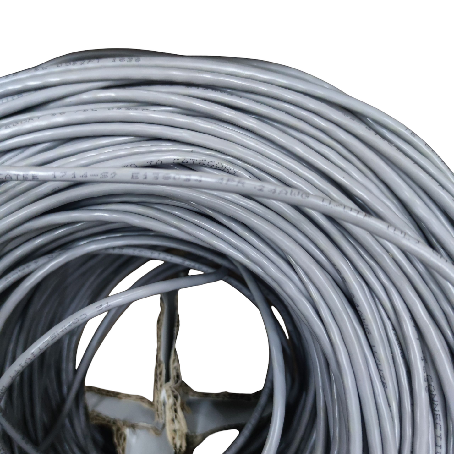 AMP CAT5e UTP LAN Cable 300 Meters, CAT5, Internet Cable, Data Cable, Ethernet Cable 1 Roll 300 meters per roll 8 solid wire 24AWG 4 Pairs Gray