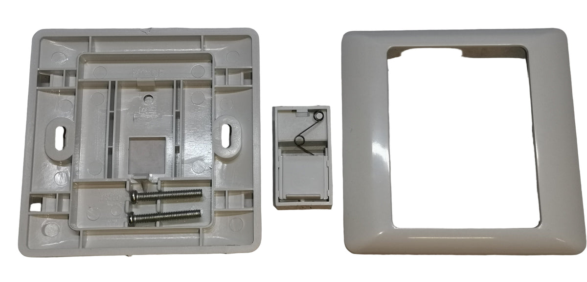 AMP 1 gang faceplate in white with mounting screws for power points switches and plugs