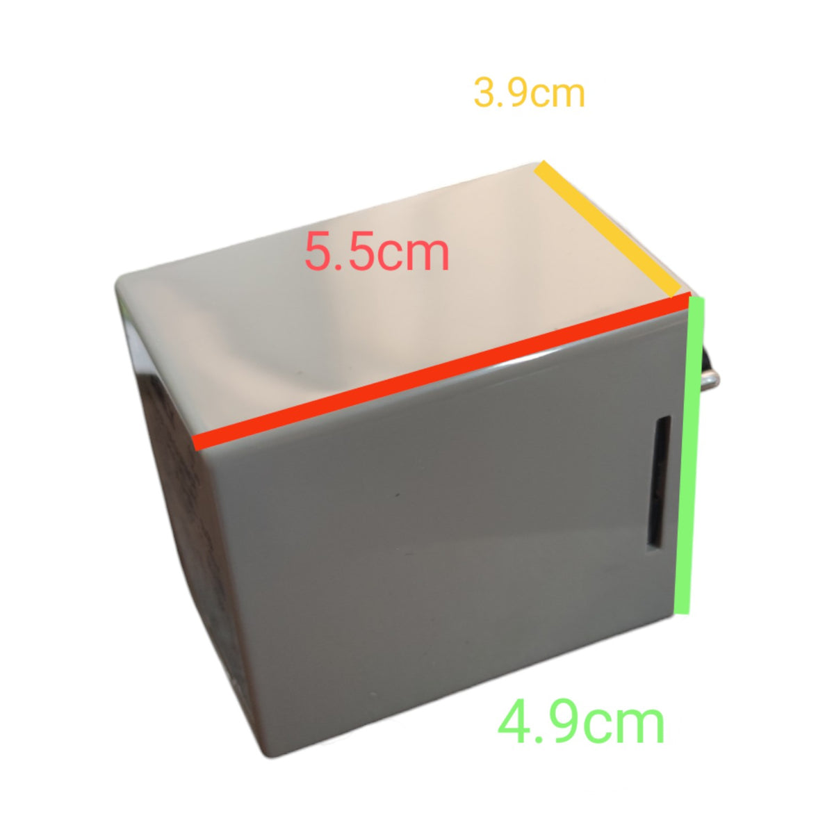 Rectangular box with dimensions labeled on a white background