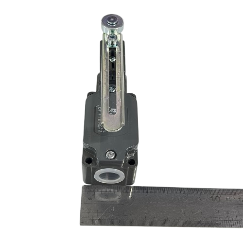 Chint Limit Switch 5A 220V Adjustable Rotating Arm with Single Roller YBLX-WL/CA12