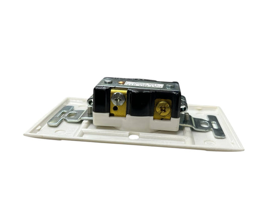 Eagle 1 Gang Outlet with Plate Cover White or Cream 15A 250V 817/131-C Electx Electrical Supply