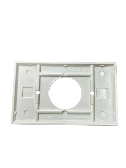 Eagle 35mm Round Plate Cover White 131-C