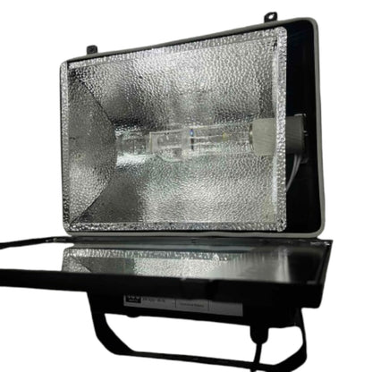 Firefly 400W Metal Halide Flood Light Fixture Set with Bulb 220V Daylight Venus Series FLHI121/S/400/FHIMH400DL/T