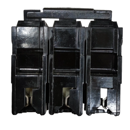 GECircuitBreaker50A3Pole_3PhasePlugInBreakerTQL_CircuitBreakersTQL3450BShowingterminal
