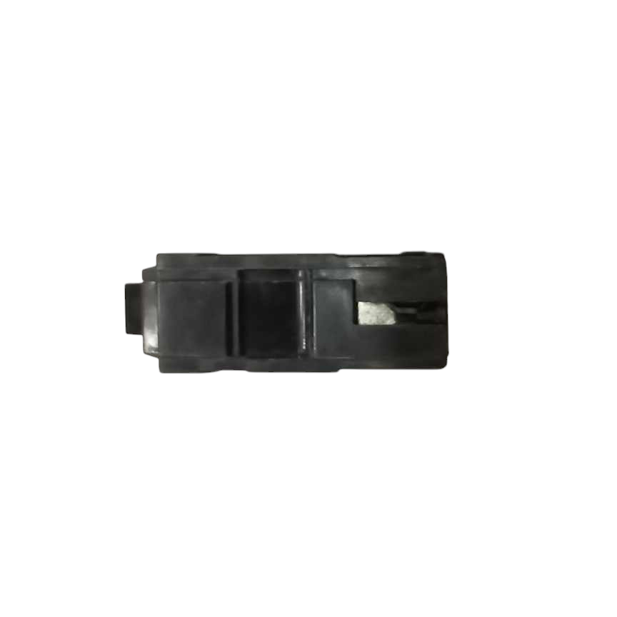 15 amp 220V circuit breaker GE black electrical component from Electx Electrical Supply