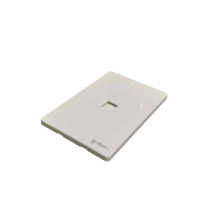 A white glossy rectangular network jack cover plate with a single RJ45 port cutout, featuring the 'gracen' brand logo near the bottom left, shown on a plain white background.