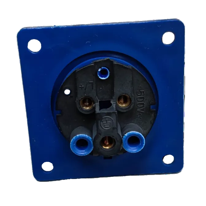 Grippes industrial plug chassis type 16A 220V featuring a durable blue design for secure connections
