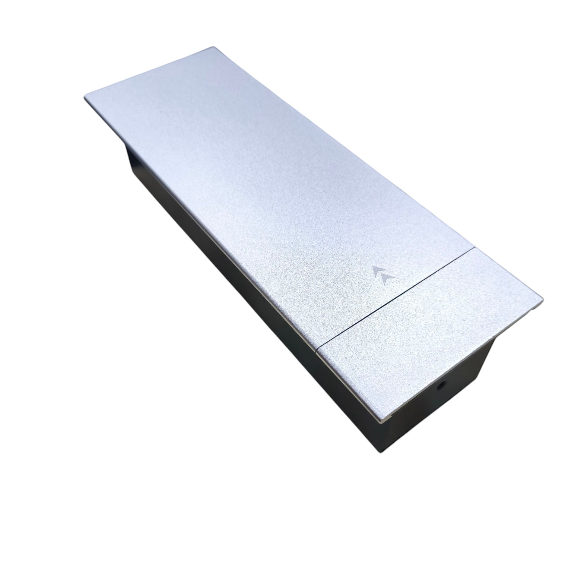 Grippes 3 Gang Universal Outlet with Ground 10A 220V Desk Top Sliding Cover Silver with 2 USB 5V 2A