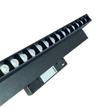 ILLUMIQ TERRA 18W LED Grilled Flood Track Light 48V (4000K)