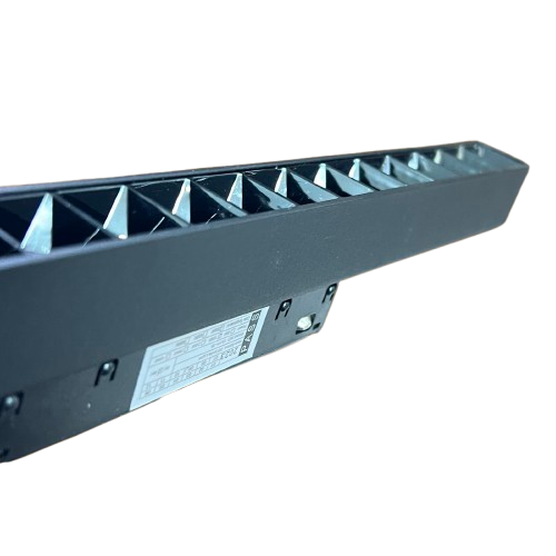 ILLUMIQ TERRA 18W LED Track Light Grille Type For Magnetic Track Light Series 20 (6000K)