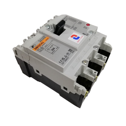 Fuji MCCB Molded Case Circuit Breaker BW50EAG-CE 30A 3Pole 5kAIC@230VAC, 2.5kAIC@380/440VAC, 1.5kAIC@500VAC Dimension (mm )75(W)x 100(H)x 60(D)