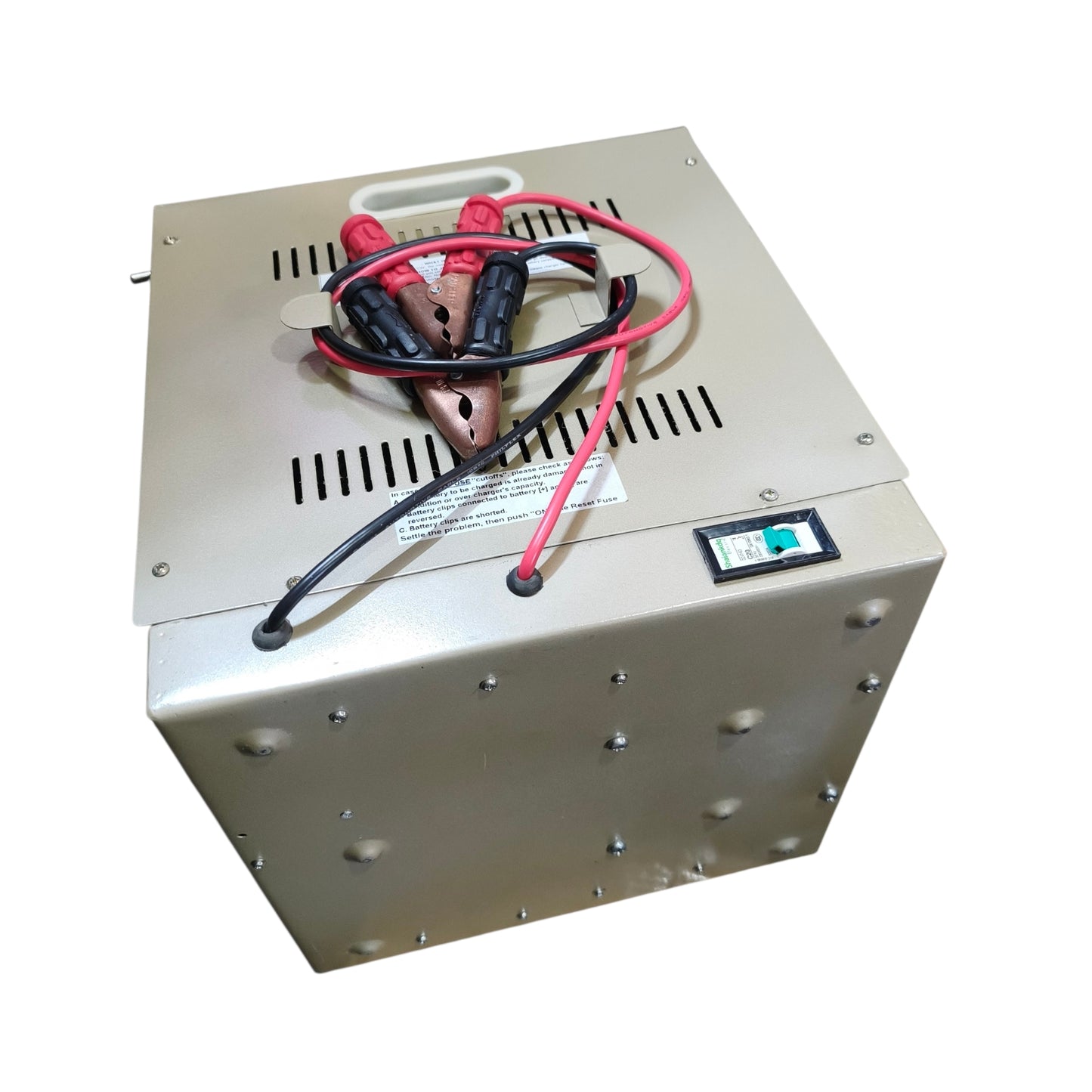 Izuki 30A Universal Battery Charger with Voltage Meter For 4pcs- 12V /2pcs- 24V Batteries UBC-4-30A Electx Electrical Supply