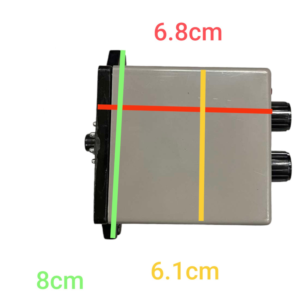 A rectangular metal electronic component with black knobs and a black side plate, shown on a white background with red, yellow, green, and orange dimension labels indicating 6.8 cm, 6.
