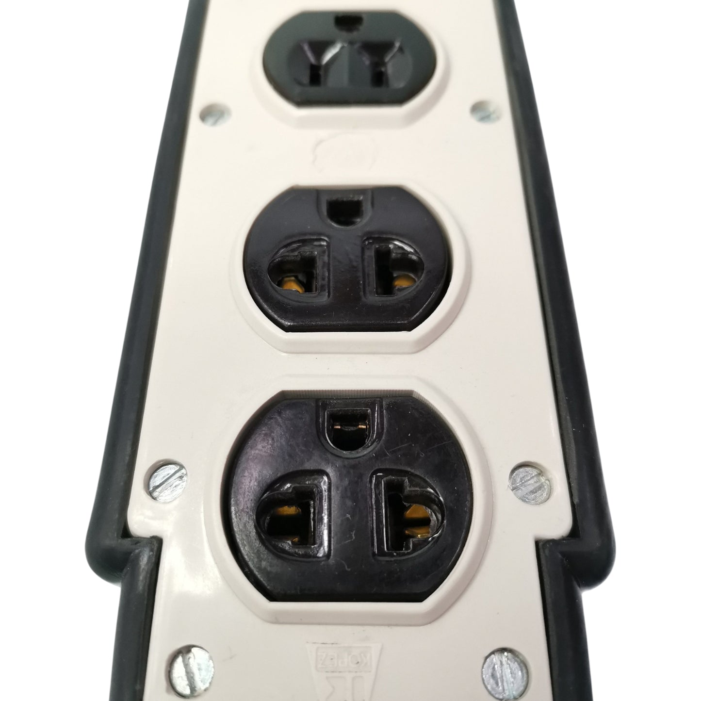 Kopez 4 Gang Outlet 3 Prong 15A 220V Heavy Duty Rubber Finish KM2202