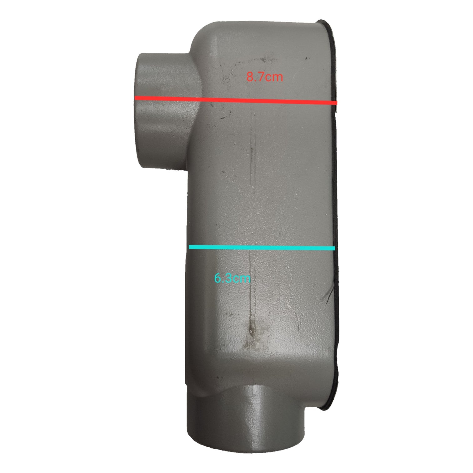 Gray pipe fitting with measurements on a white background