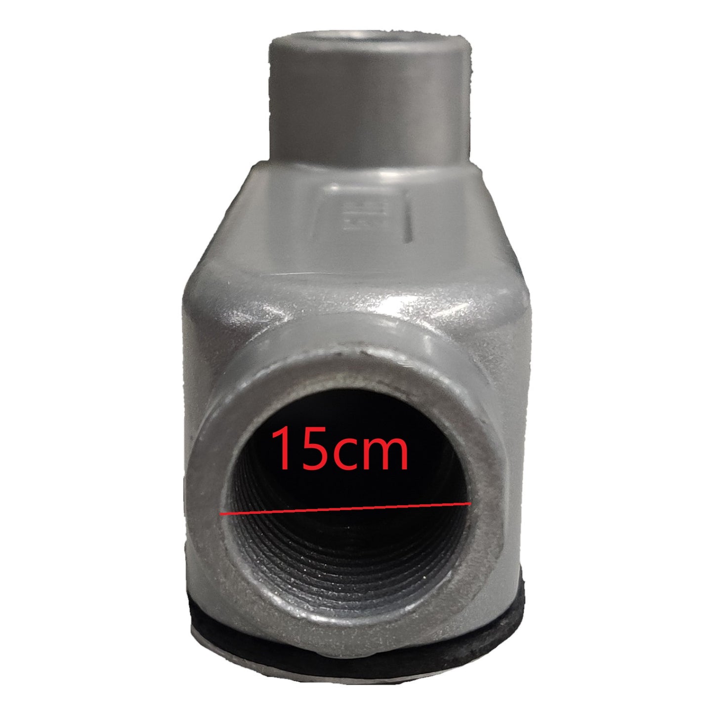 Metal pipe fitting with a 2cm measurement on a white background