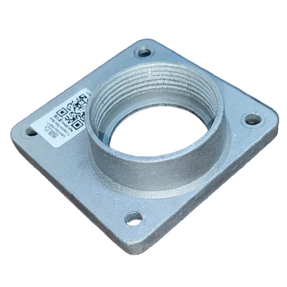Aluminum threaded square mounting flange with four bolt holes for industrial meter hub 1.5 inch from China
