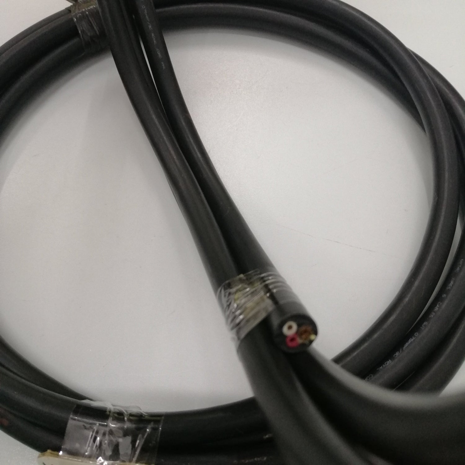 Metro 2 Meters Royal Cord 0.75mm 3 Core AWG 18/3C Power Cable Perma Cord