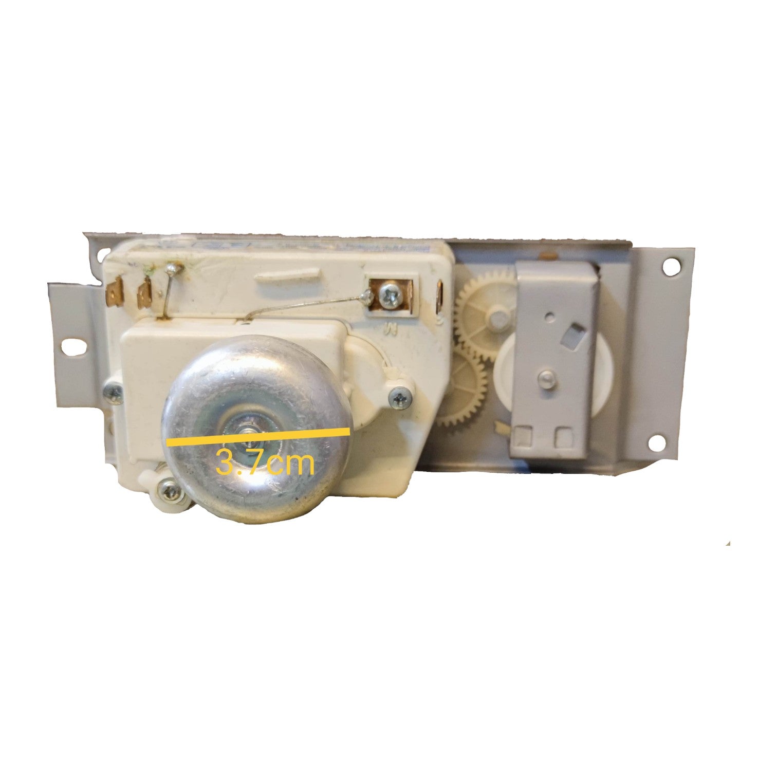 Mechanical component with gears and a gear labeled '3.7cm' on a white background