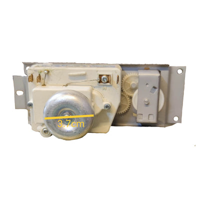 Mechanical component with gears and a gear labeled '3.7cm' on a white background