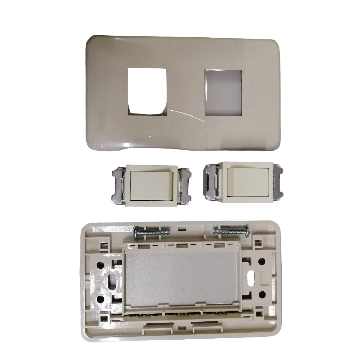 Omni Classis Series 2 Gang 3 Way Switch 16A 250V with Plate Cover WEP-101+(WES-223x2)