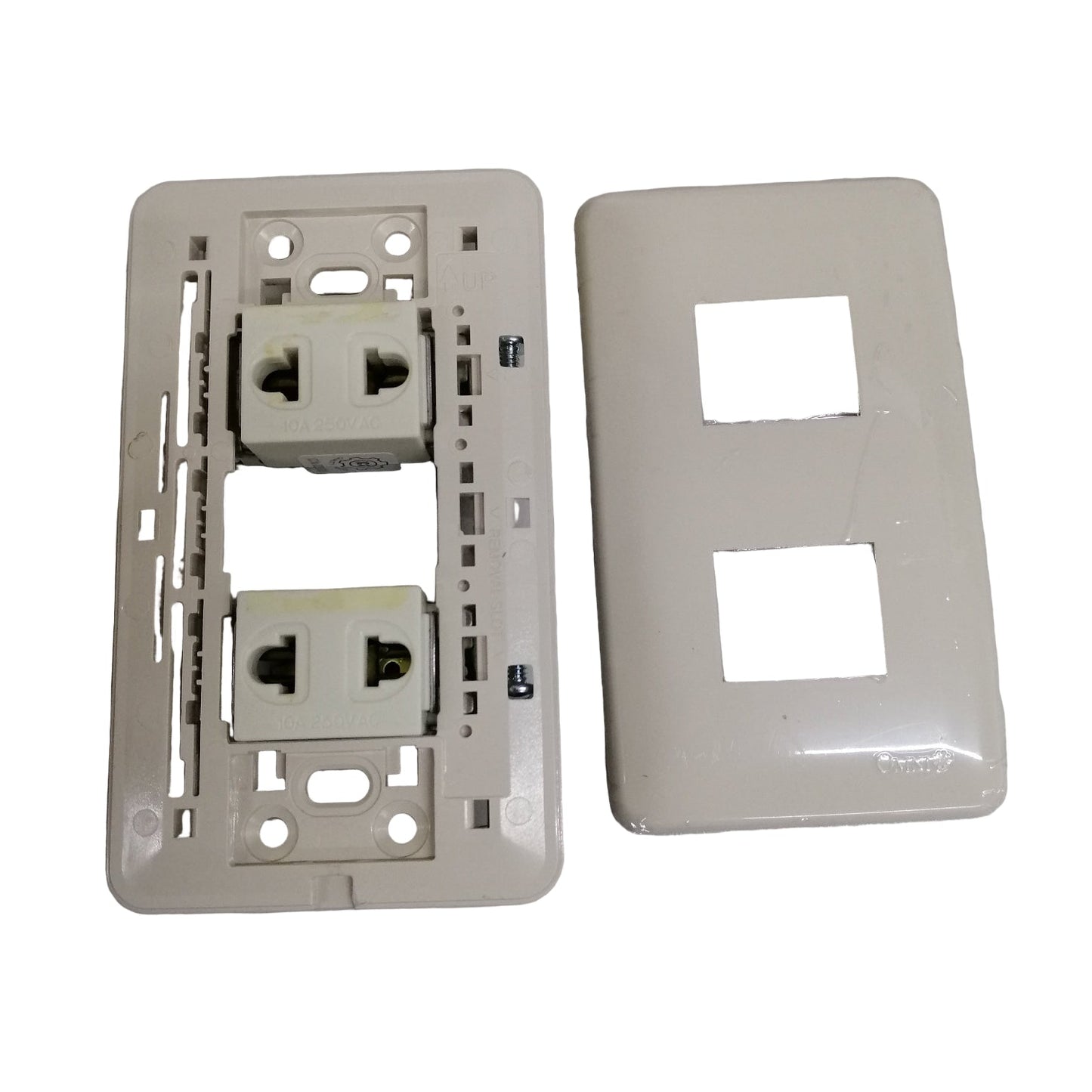 Omni Classis Series 2 Gang Universa Outlet 16A 250V with Plate Cover WEP-102+(WEU-200x2)