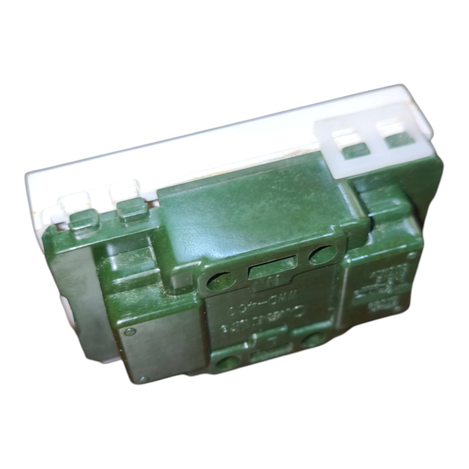Omni Duplex Flat Pin Outlet 15A 250V Wide Series WWD-400