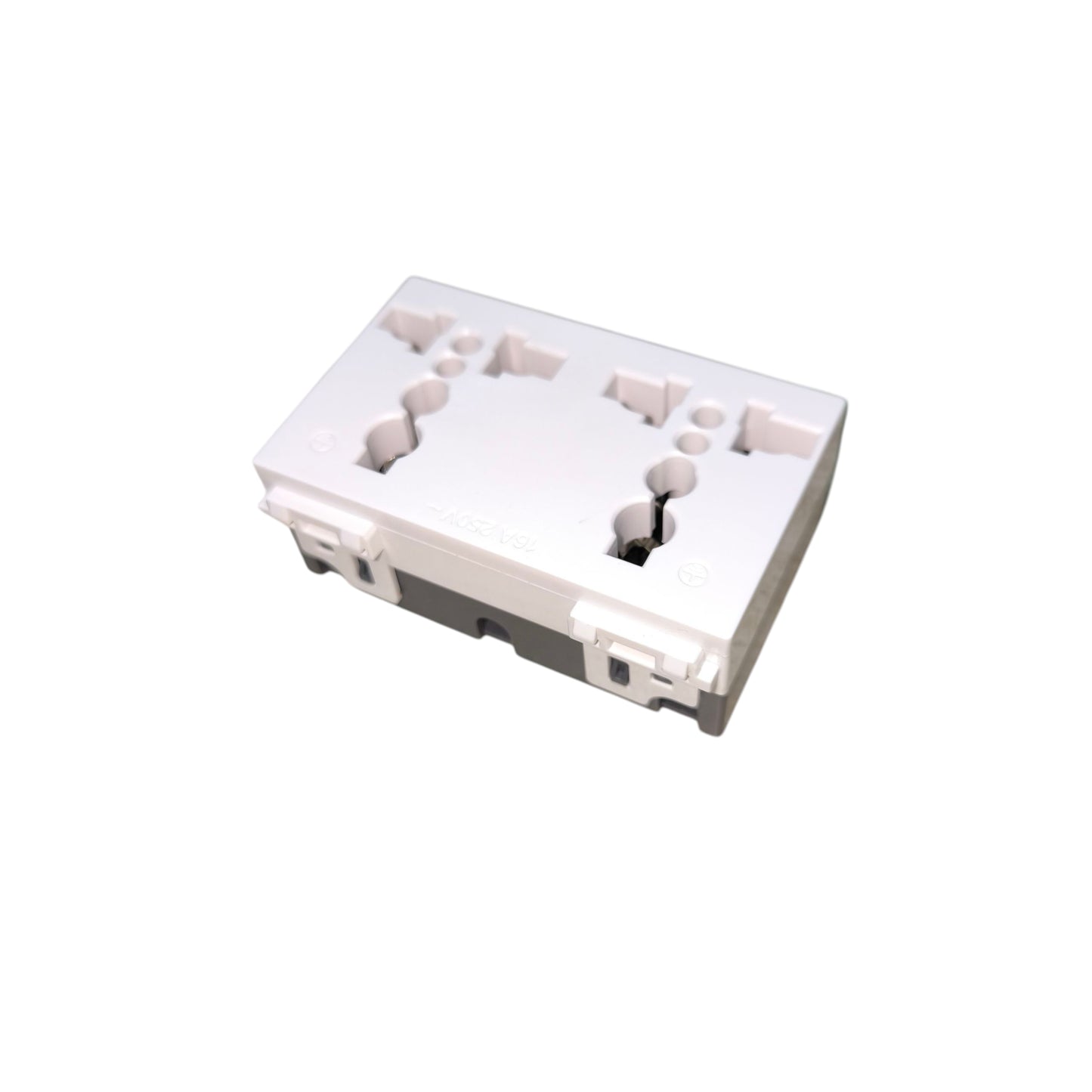 Omni Duplex Universal Outlet with Ground 16A 250V Designer Series Ivory DWU-402I electx electrical supply (6)