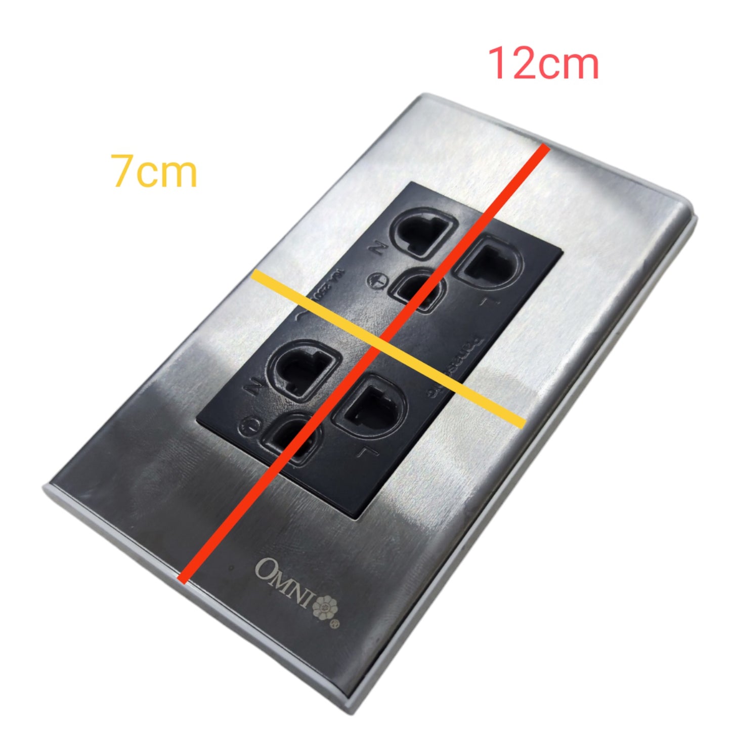 Omni Universal Duplex Outlet 220v with Omni Stainless Steel Plate WWP-113S/WEG15829H-5