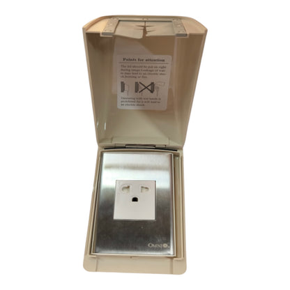Omni Weatherproof Universal Outlet with Ground 16A 250V and Stainless Plate Cover WPP-601+WWP-111S+WWG-203