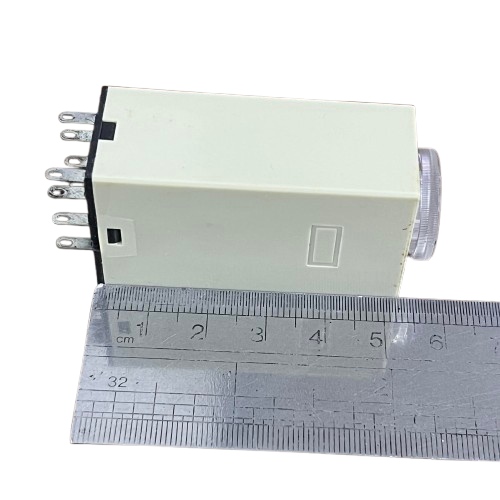 Omron Relay Timer 10 Second 8 Pins 220V H3Y-2