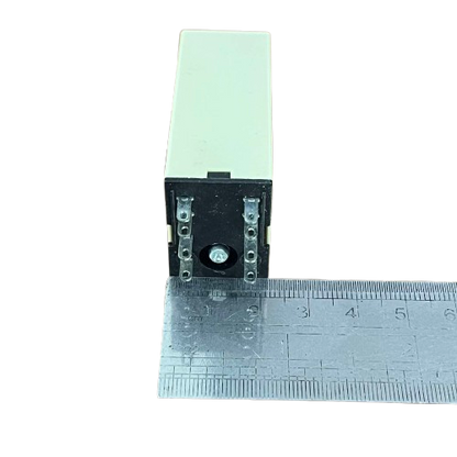 Omron Relay Timer 10 Second 8 Pins 220V H3Y-2