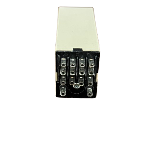 Omron Timer Relay 30 seconds 14 pins 110V AC (H3Y-4)