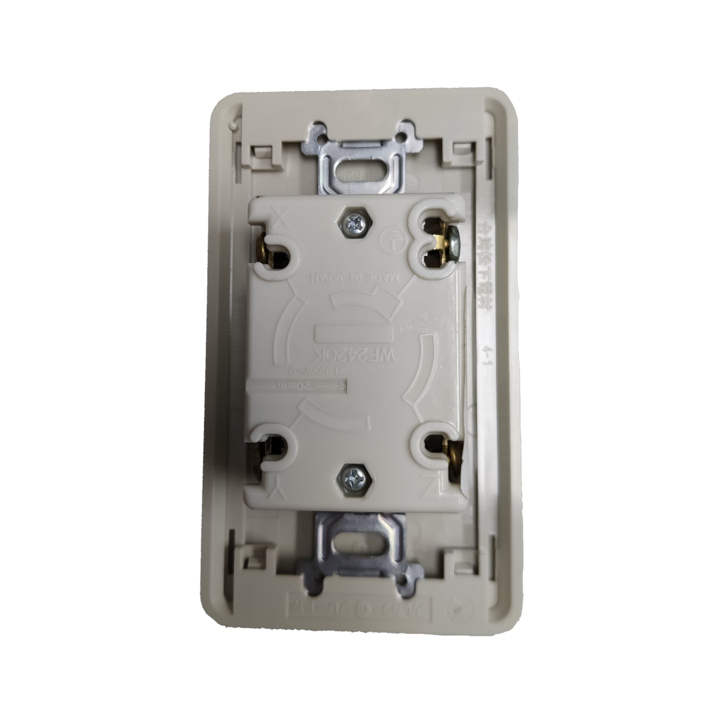 Panasonic 20A Twist Lock Outlet with Plate Cover 3P+E (4P) 250V (ML-3) WF2420 and WNF6254W-8 White